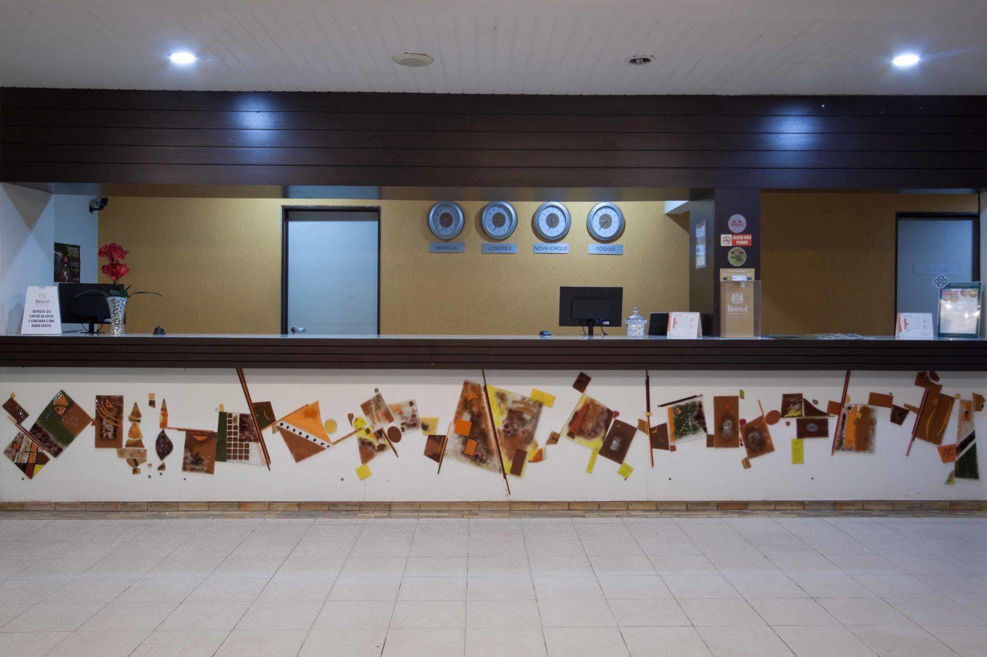 Brisol Hotel โจเอาเปสโซอา ภายนอก รูปภาพ